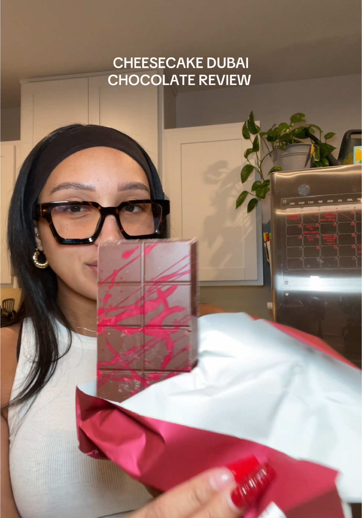 My favorite so far but I have another on the way so we shall see🤭  #dubaichocolate #dubaichocolatebar #strawberrydubai #chocolatebar #foodtiktok #chocolatereview 