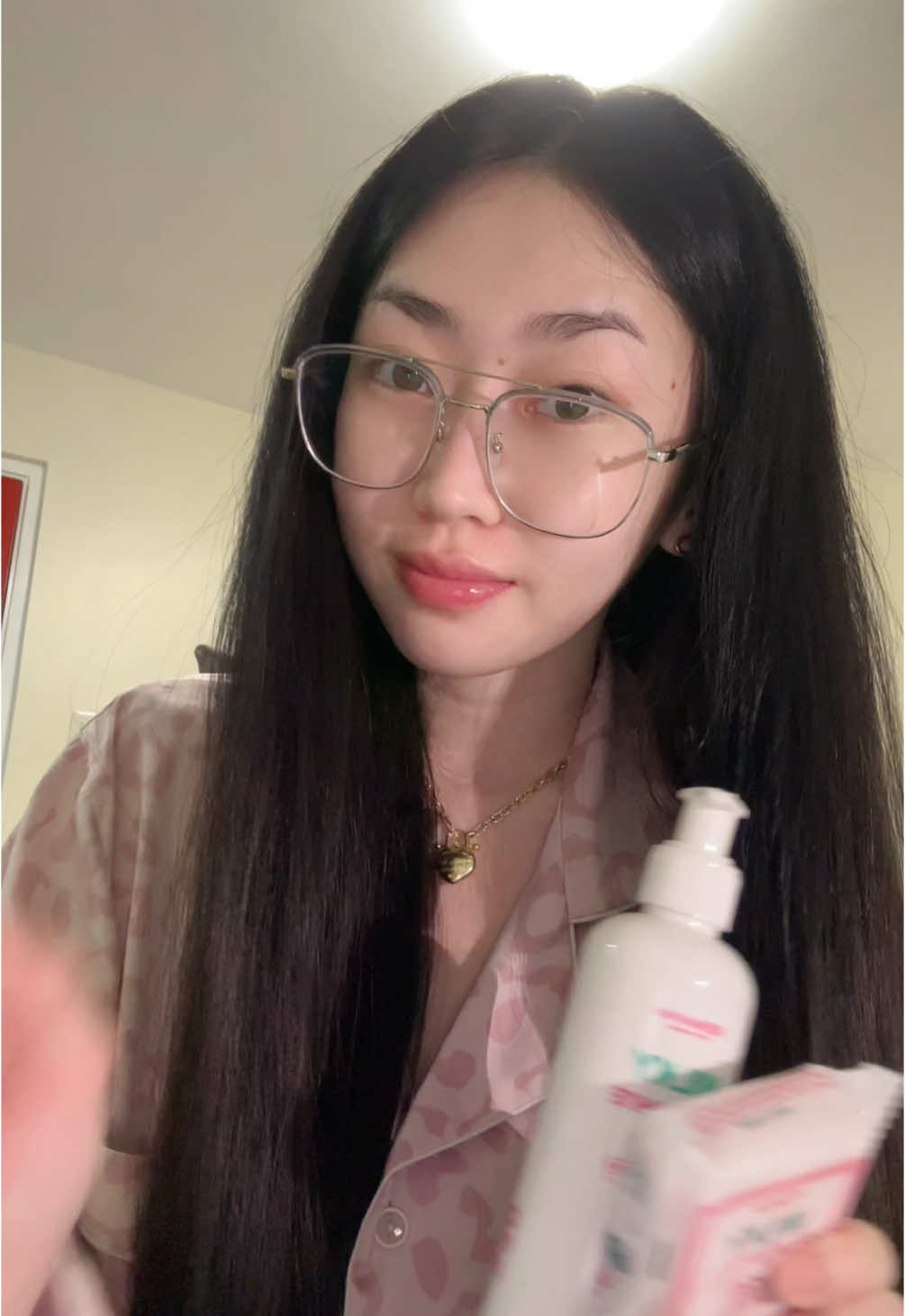 fave combo!! #fyp #milkyglutawhite #keishawhite #skincare #bodyskincare #glutawhite #glowingskin #skinbrighteningproducts 
