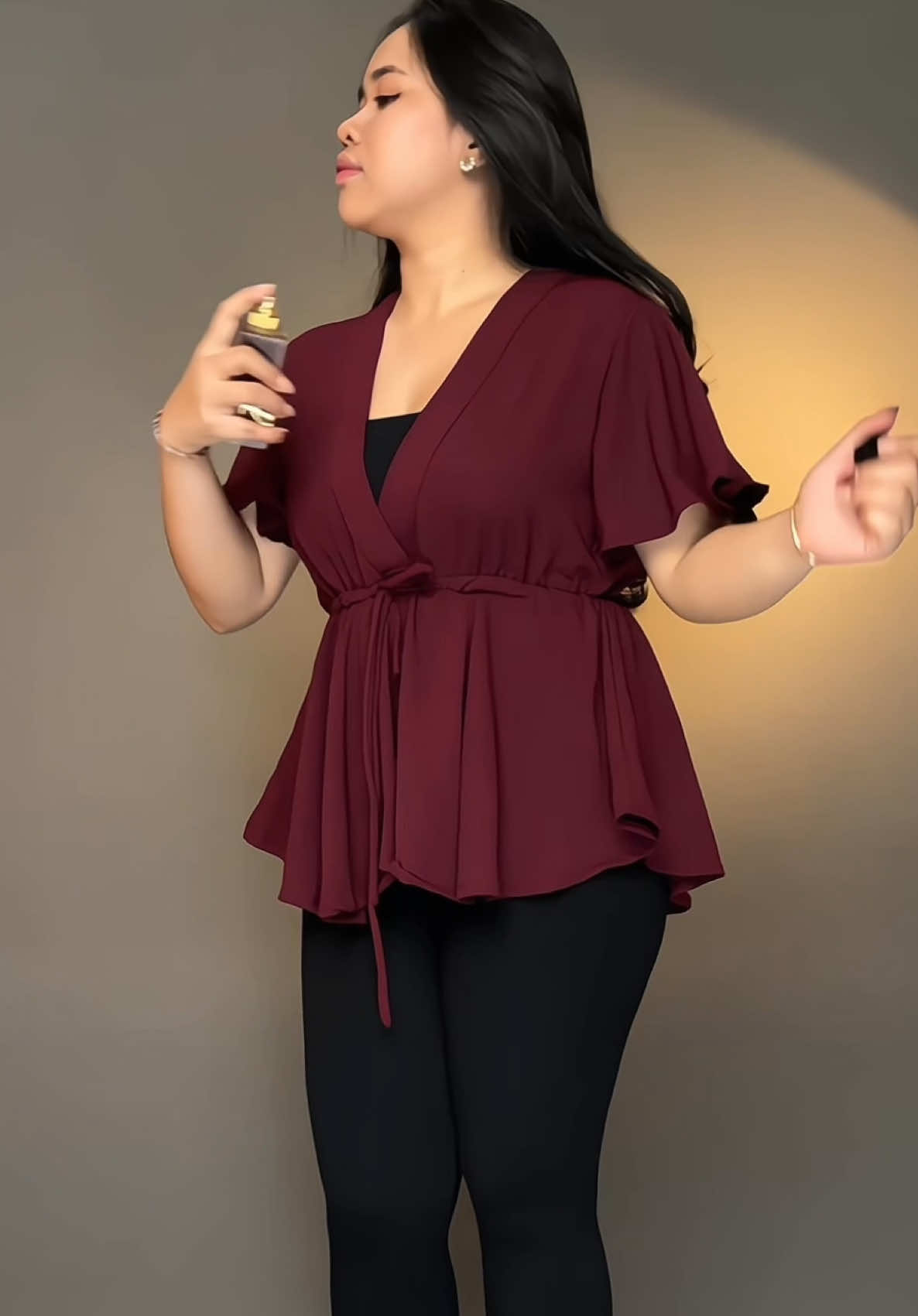 Rekomendasi Cessie Blouse cantik outfit simple dan elegan 🥰😍 #blouse #blousemurah 