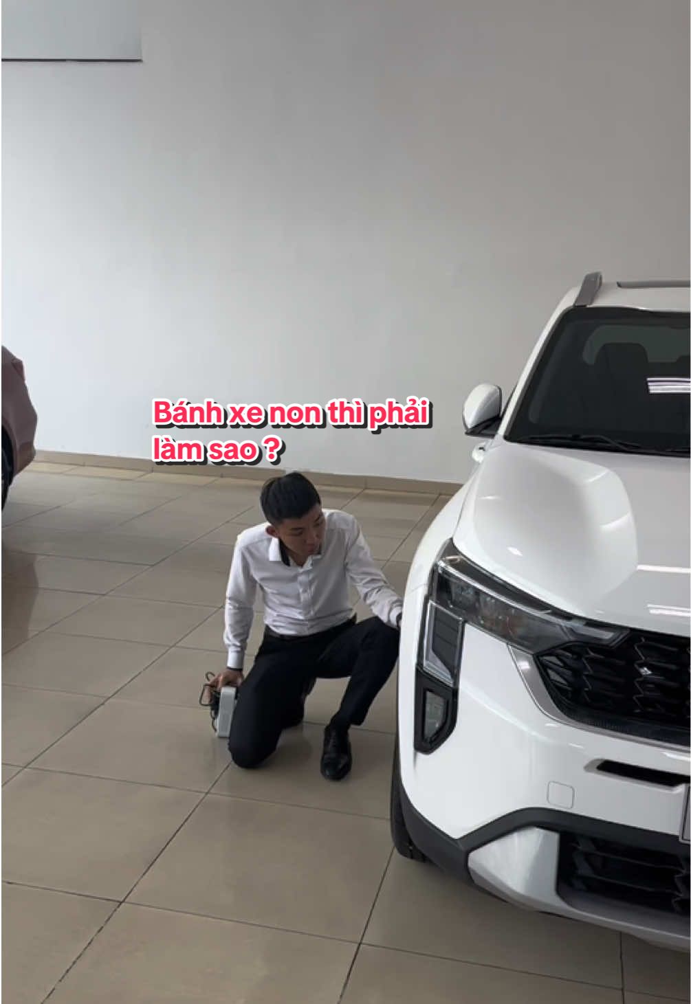 Trang bị cái này cho ô tô mới yên tâm được #taisalexereview #phukienoto #phukienxehoi #bomlopoto #bomlopxehoi #bomloptoyota 