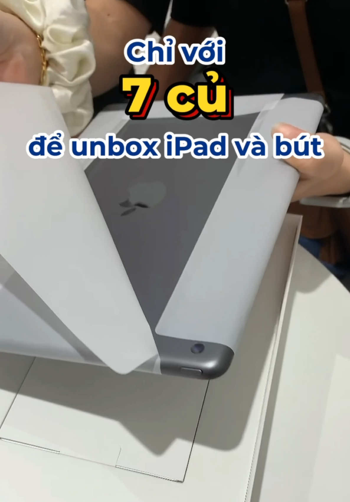 Unbox iPad siêu hạt dẻ  #anhphibantao #ipad #viral #xuhuong #fyp #fyi #trend #LearnOnTikTok #tablet 