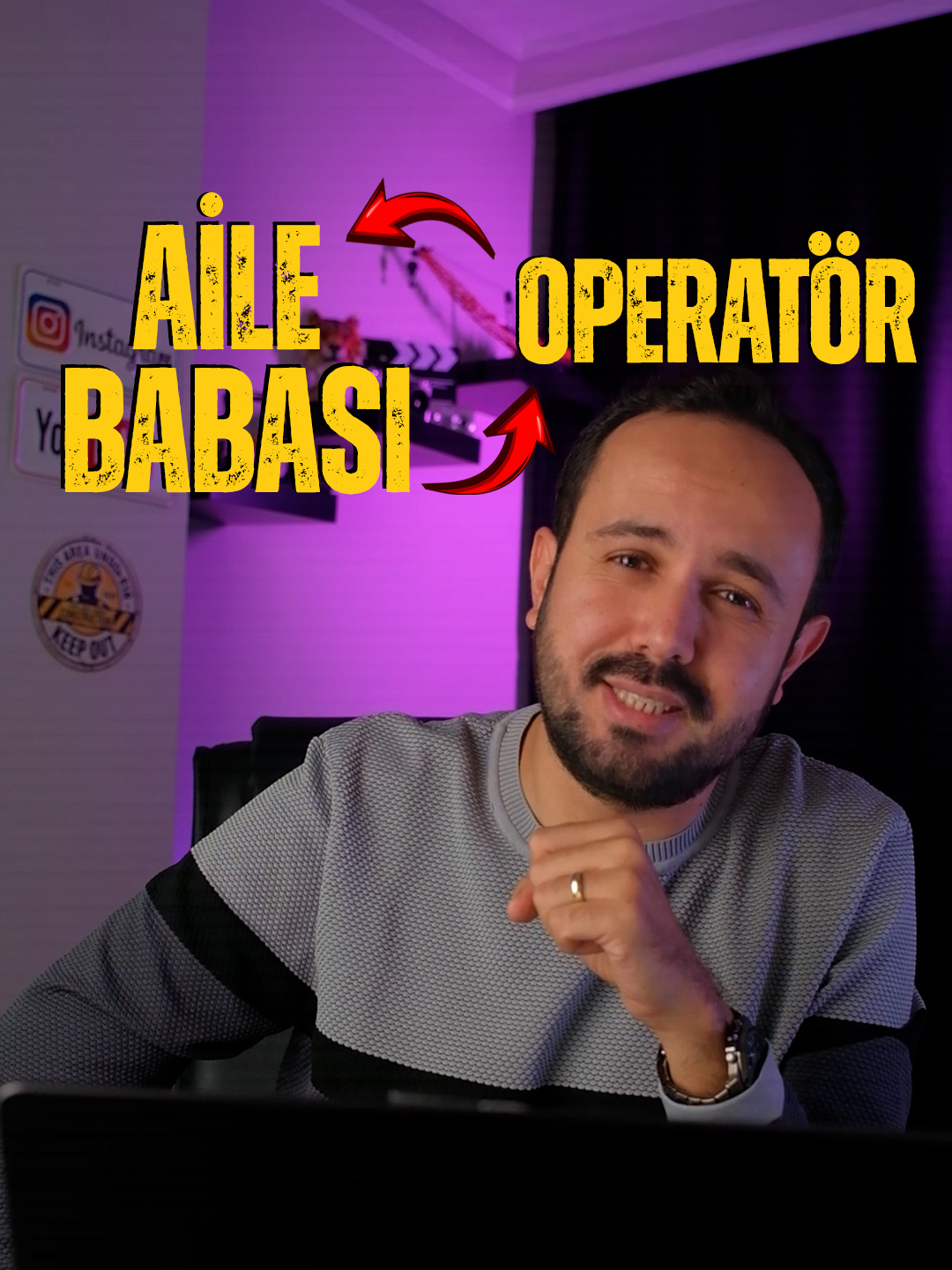 📢 Operatör Al, Rahat Et! 🚜💍 Operatörlük sadece iş değil, sorumluluk, güven ve sağlam karakter demektir! Her gün tonlarca yükü kaldıran adam, ailesini mi taşıyamayacak? 😏 📌 Kazancı sağlam, geleceği parlak! 📌 Emeğe saygısı var, çalışmaya alışık! 📌 İşini sevdiği kadar ailesine de bağlı! Operatörler en iyi eş olur, nokta! Siz ne düşünüyorsunuz? Yorumlara yazın, tartışalım! ⬇🔥 #İşMakinem #İşMakineleri #Operatör #CanKaplan #İnşaatMakineleri #İnceleme #işmakinaları #ismakinası #işmakineleri #i̇nşaat #şantiye