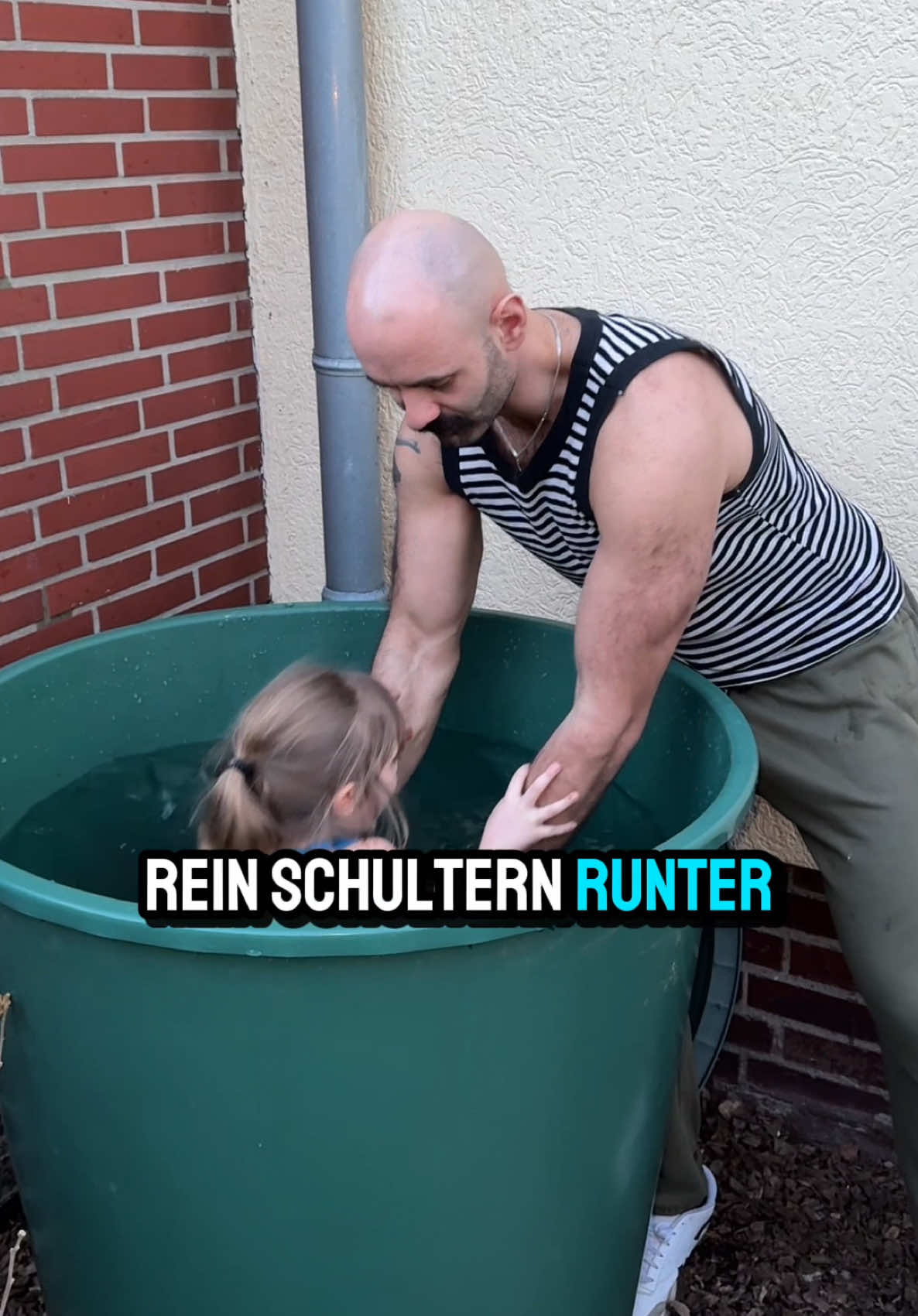 Eisbaden stärkt nicht nur das Immunsystem sondern auch das Selbstbewusstsein! 🧊
