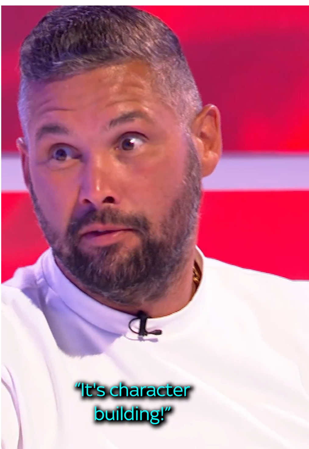 Tony Bellew is ready to throw hands 🥊  #aleagueoftheirown #tonybellew #everton #liverpool #mancity #arsenal 