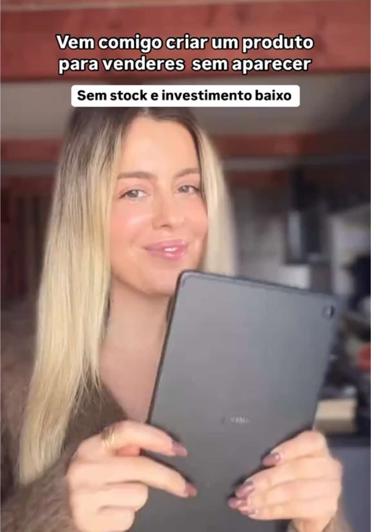 🚀💡 Cria o teu Produto Digital Sem Stock e Começa a Vender Hoje! 💰🎯 Já imaginaste ter uma loja online sem precisar gerir stock ou investir antecipadamente? Com o modelo de Impressão Sob Demanda (POD - Print on Demand), os produtos são produzidos apenas quando há uma encomenda, eliminando custos iniciais e preocupações logísticas! 🔥 ✔ Sem stock, sem complicações ✔ Designs personalizados e exclusivos ✔ Venda a partir de qualquer lugar, 100% online Esta é apenas uma das 10 formas de monetizar no digital ensinadas dentro do DWA! 🚀 Quer saber como? Comenta “GUIA” que eu envio-te a minha aula gratuita! 🔥📩 #foryoupagе #foru #viral #fyp #marketingdigital #marketingdigitalportugal #fazerdinheiro #printondemand 