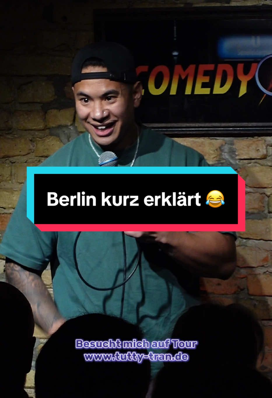 Berlin kurz erklärt 😂  Besucht mein neues Live Programm „WOK-LIFE-BALANCE“ ab Oktober 2025 Tickets unter: www.tutty-tran.de  16.09.25 Fürth Preview
 17.09.25 Ingolstadt Preview
 18.09.25 München Preview
 23.09.25 Krefeld Preview
 24.09.25 Koblenz Preview
 25.09.25 Frankfurt Preview
 26.09.25 Gelsenkirchen Preview
 28.09.25 Kiel Preview
 29.09.25 Hamburg Preview
 30.09.25 Hamburg Preview 03.09.25 Berlin Preview
 04.10.25 Berlin Preview
 10.10.25 LEIPZIG (PREMIERE)
 11.10.25 LEIPZIG 
 12.10.25 CHEMNITZ
 15.10.25 BREMEN
 16.10.25 HANNOVER
 17.10.25 HANNOVER 
 18.10.25 BRAUNSCHWEIG 
 29.10.25 NÜRNBERG
 30.10.25 ERFURT
 05.11.25 DUISBURG 
 06.11.25 KÖLN
 07.11.25 KAISERSLAUTERN
 08.11.25 MÜNCHEN
 13.11.25 FRANKFURT
 14.11.25 ESSLINGEN
 15.11.25 REUTLINGEN
 16.11.25 ULM
 26.11.25 KOBLENZ
 27.11.25 KREFELD
 28.11.25 BOCHUM
 04.12.25 FREIBURG
 05.12.25 RAVENSBURG
 06.12.25 KARLSRUHE 
 10.12.25 HOF
 11.12.25 INGOLSTADT
 12.12.25 BÜRSTADT
 16.12.25 HOLZMINDEN 
 17.12.25 WUPPERTAL
 18.12.25 AACHEN
 19.02.26 MANNHEIM
 20.02.26 MANNHEIM
 21.02.26 BONN
 27.02.26 BAUNATAL
 28.02.26 OSNABRÜCK
 01.03.26 MÜNSTER
 05.03.26 ROSTOCK 
 06.03.26 NEUBRANDENBURG
 07.03.26 MAGDEBURG
 14.03.26 DRESDEN
 20.03.26 HEILBRONN
 21.03.26 ASCHAFFENBURG 
 22.03.26 REGENSBURG
 16.04.26 KIEL
 17.04.26 OLDENBURG
 18.04.26 LINGEN
 27.04.26 HAMBURG
 28.04.26 HAMBURG
 07.05.26 GÖTTINGEN
 08.05.26 MARBURG 
 09.05.26 DORTMUND
 05.06.26 HALLE
 06.06.26 BERLIN Jetzt Tickets sichern www.tutty-tran.de Offizieller Merch www.haidaimau.de #tuttytran 