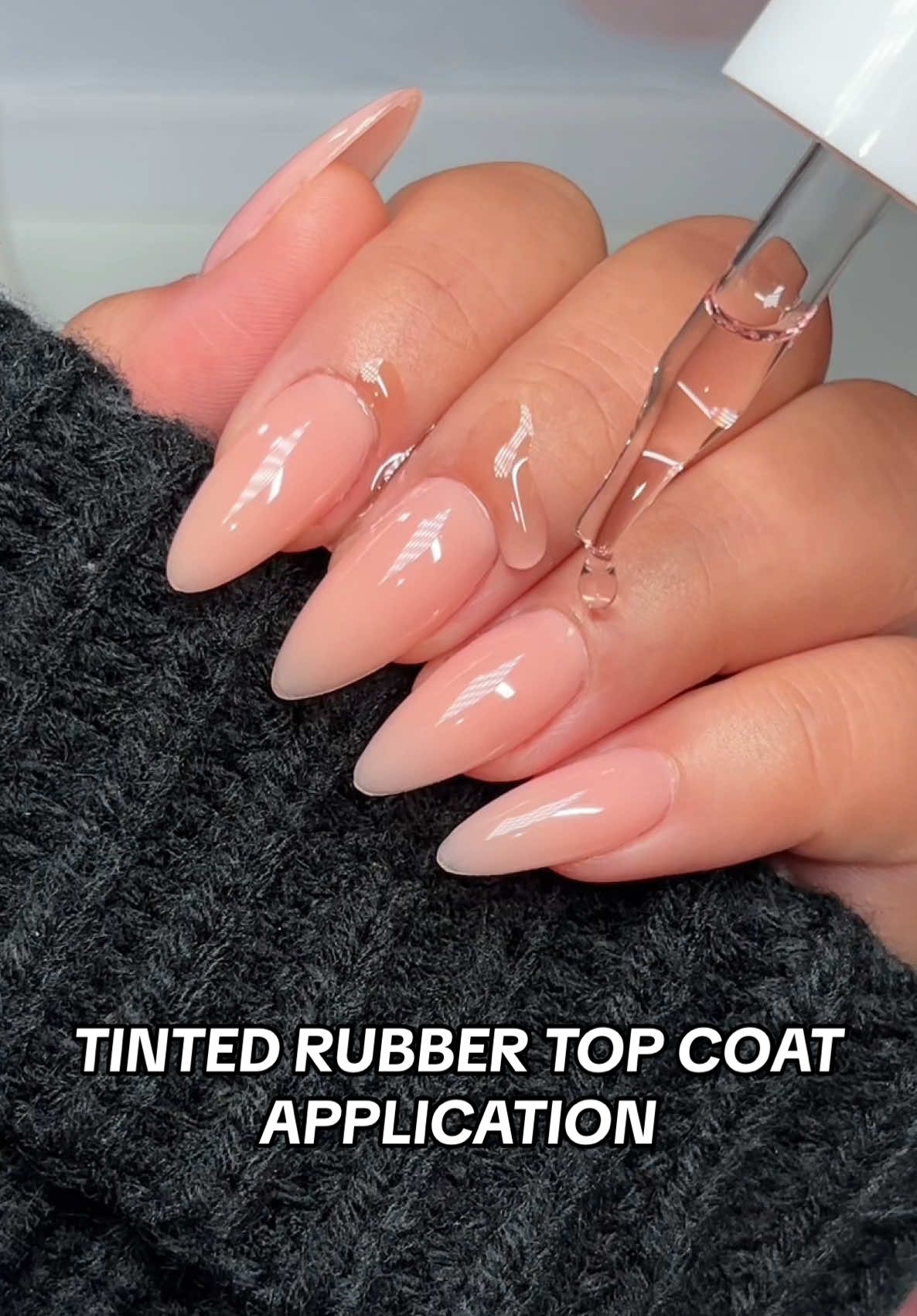 💖✨⛅️ Tinted Rubber Top Coat (rubber gel + top coat all in one) @Kiara Sky Professional Nails #kiaraskynails #kiaraskygellytips #nailtutorial #diynails #nailextension #domynailswithme #nailinspo #easynails #cleannails #letsdomynails 