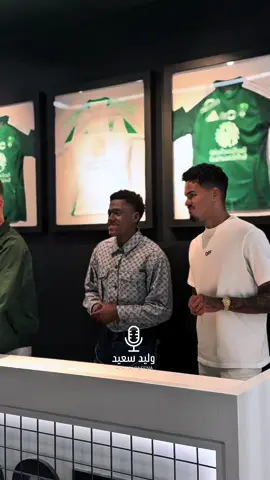 ملخص لحضور لاعبي الأهلي للقاء الجماهير 😍💚💚 #الأهلي_فوق_الجميع #الأهلي #جالينو #عيد_المولد #دامس 