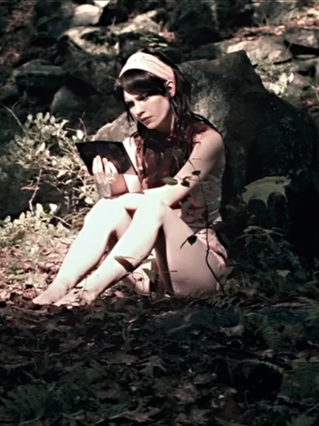 #sophiethatcher #companion #iriscompanion #companionmovie #sophiethatcheredit @ᴅʀᴇᴀᴍs 