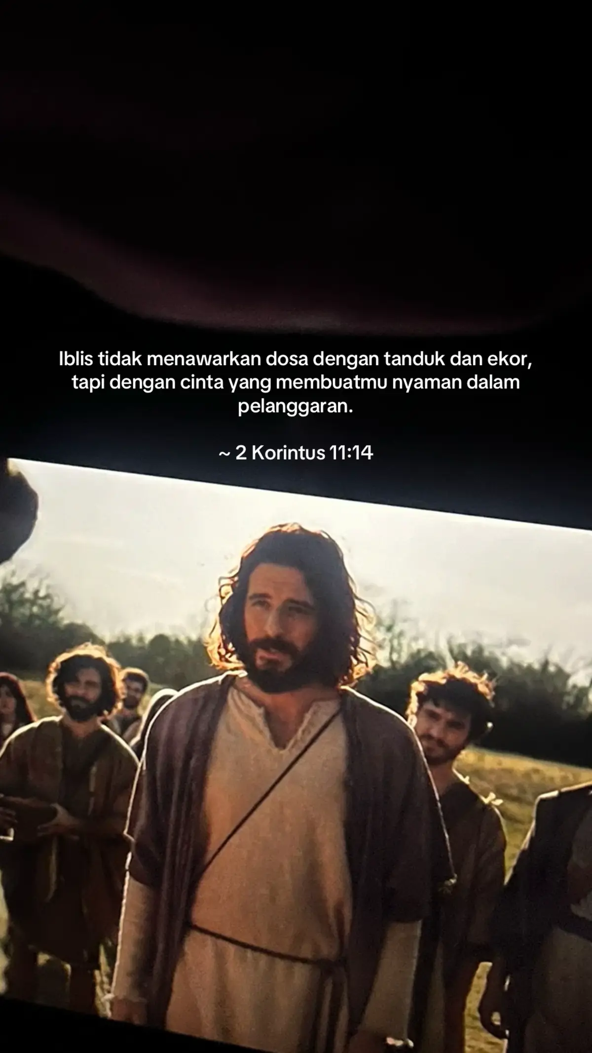 Iblis tidak datang dengan wujud menakutkan, tetapi sering kali menyamar sebagai sesuatu yang tampak baik, termasuk cinta yang menyesatkan!!🙂 #storyrohanikristen #fypシ゚ #ayatalkitab #inspirasikristen #motivasikristen #kristenprotestan #kristenkatolik #anakmudakristen #xybca 
