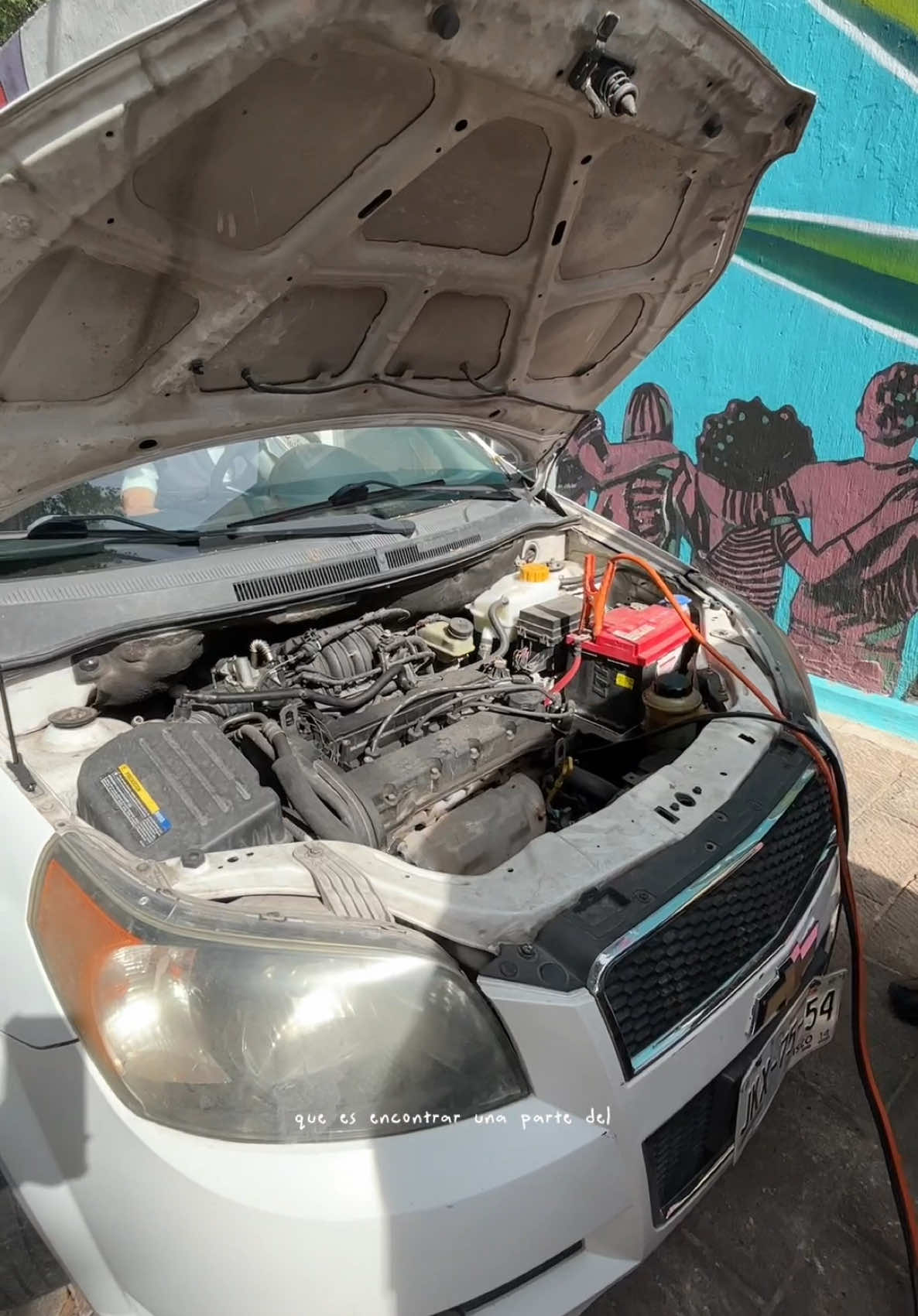 Les dejo un mini tutorial de cómo arrancar un carro sin batería🪫 Ig: karlagq | #Lifestyle #tutorial #carro #bateria #idea #inspo 