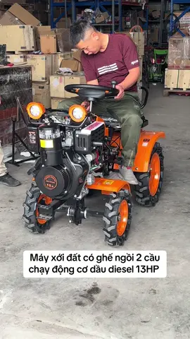 Máy xới đất 2 cầu ngồi lái chạy động cơ dầu 13HP #xuhuong #nongnghiep #mayxacco #maynongnghiep #xoidatmini 