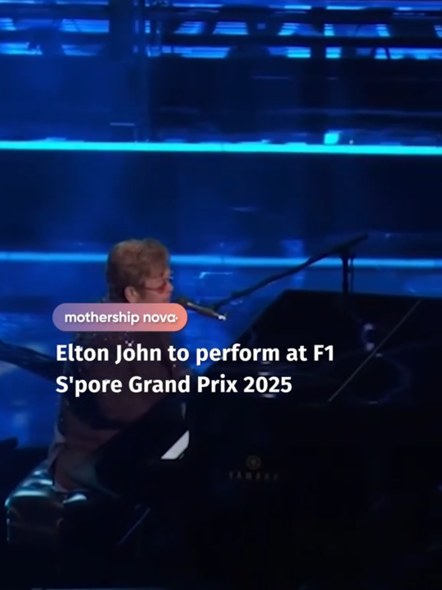 Hold me closer, tiny dancer!#tiktoksg #sgnews #eltonjohn #celebrity #fyp #music 