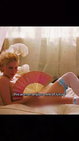 This woman enjoys a life of luxury every day.#fyp #fypシ #tiktok #foryou #movie 