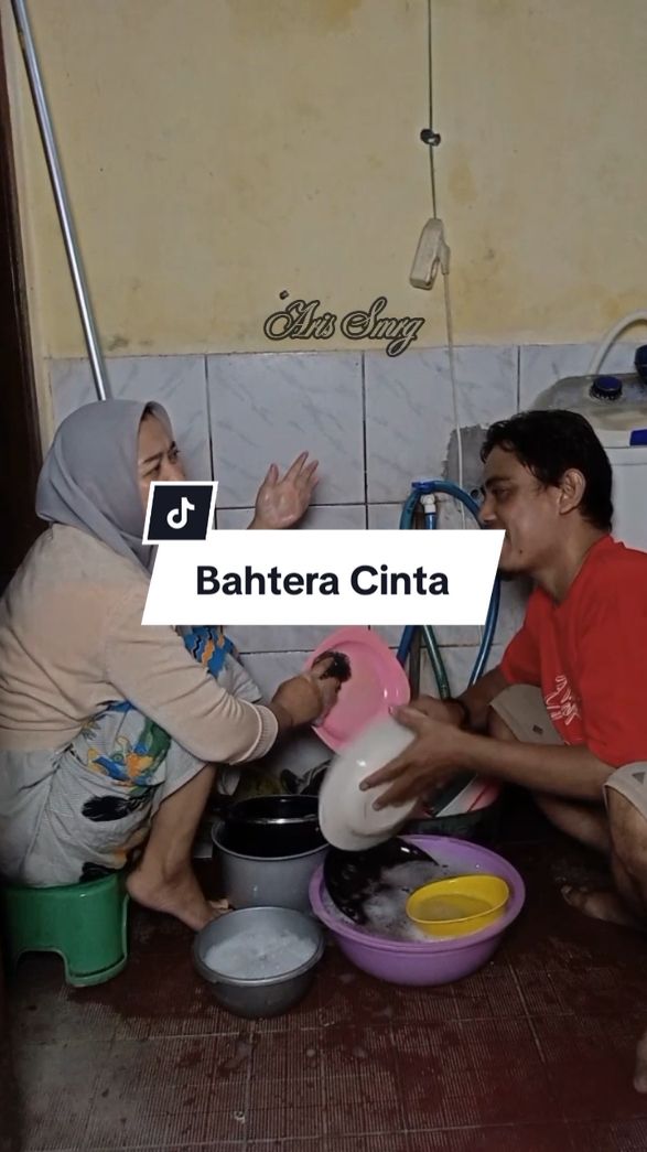 Bahtera Cinta 🫢🤣  #bunda_arissmrg #vidiolucu #vidiotiktok 