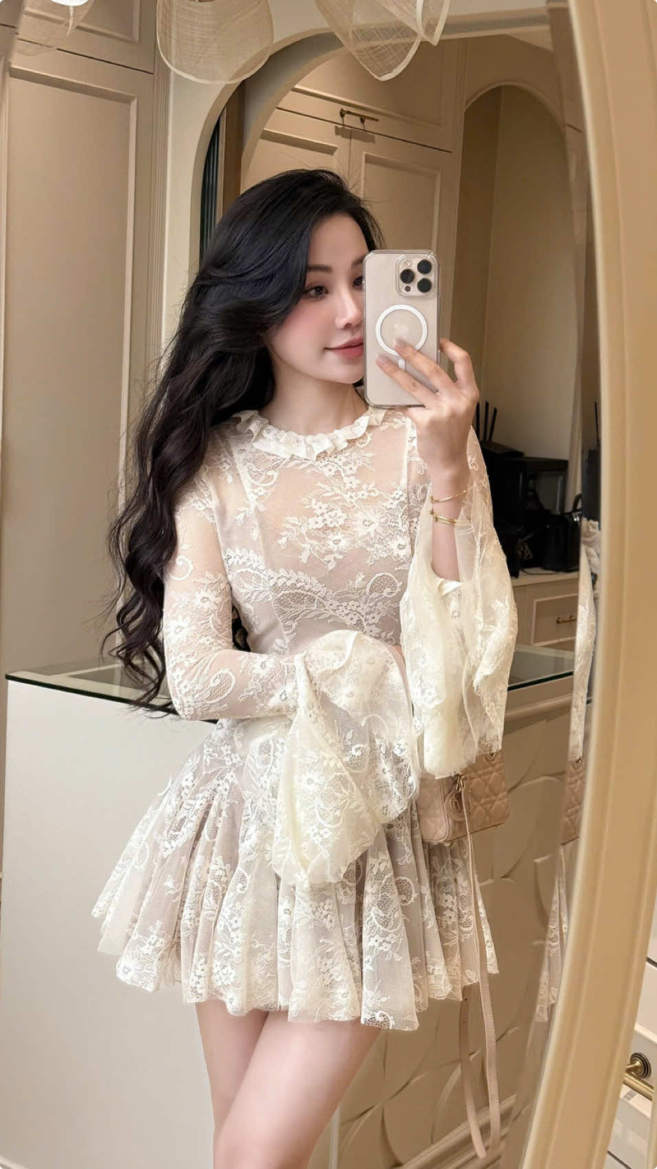 Tình iu lớn từng ngày ♥️ DBD927#linhhoangboutique❤️ #linhhoangdaily #linhhoangday #tipsphoido #tipphoidoxinh #phoidodep #phoido #macdepmoingay #outfits #xuhuong #fyp #viral #OOTD #foryou #xuhuong2024 #CapCut 