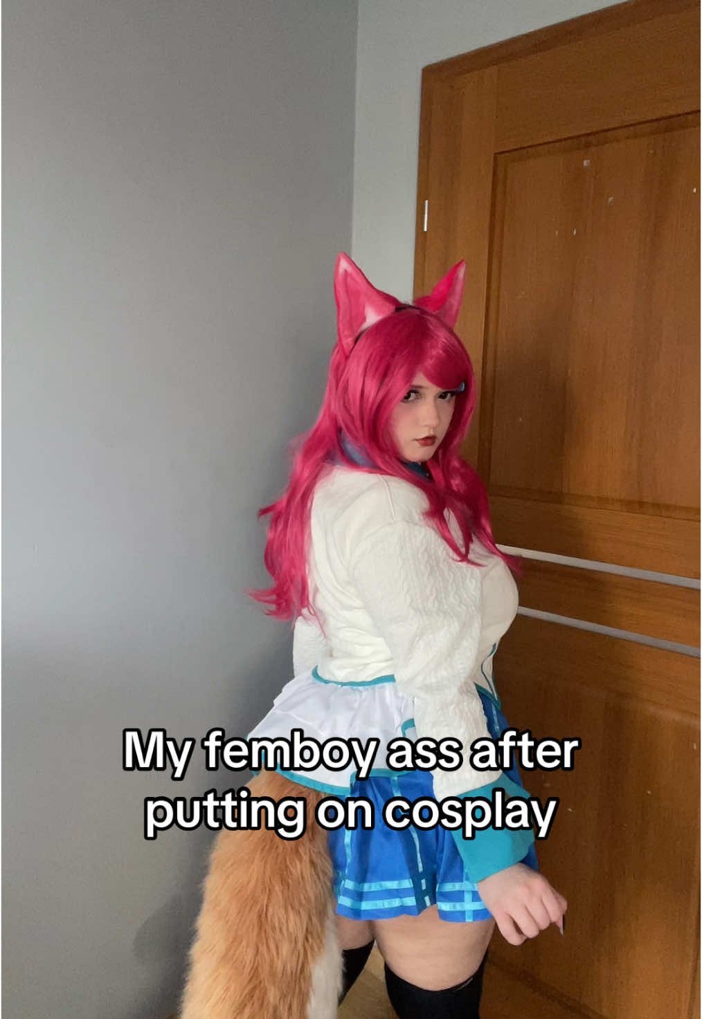 Yeee im not even a femboy but it hits different to cosplay  #ahri #academyahri #ahricosplay #leagueoflegends #cosplay #dance #femboy 