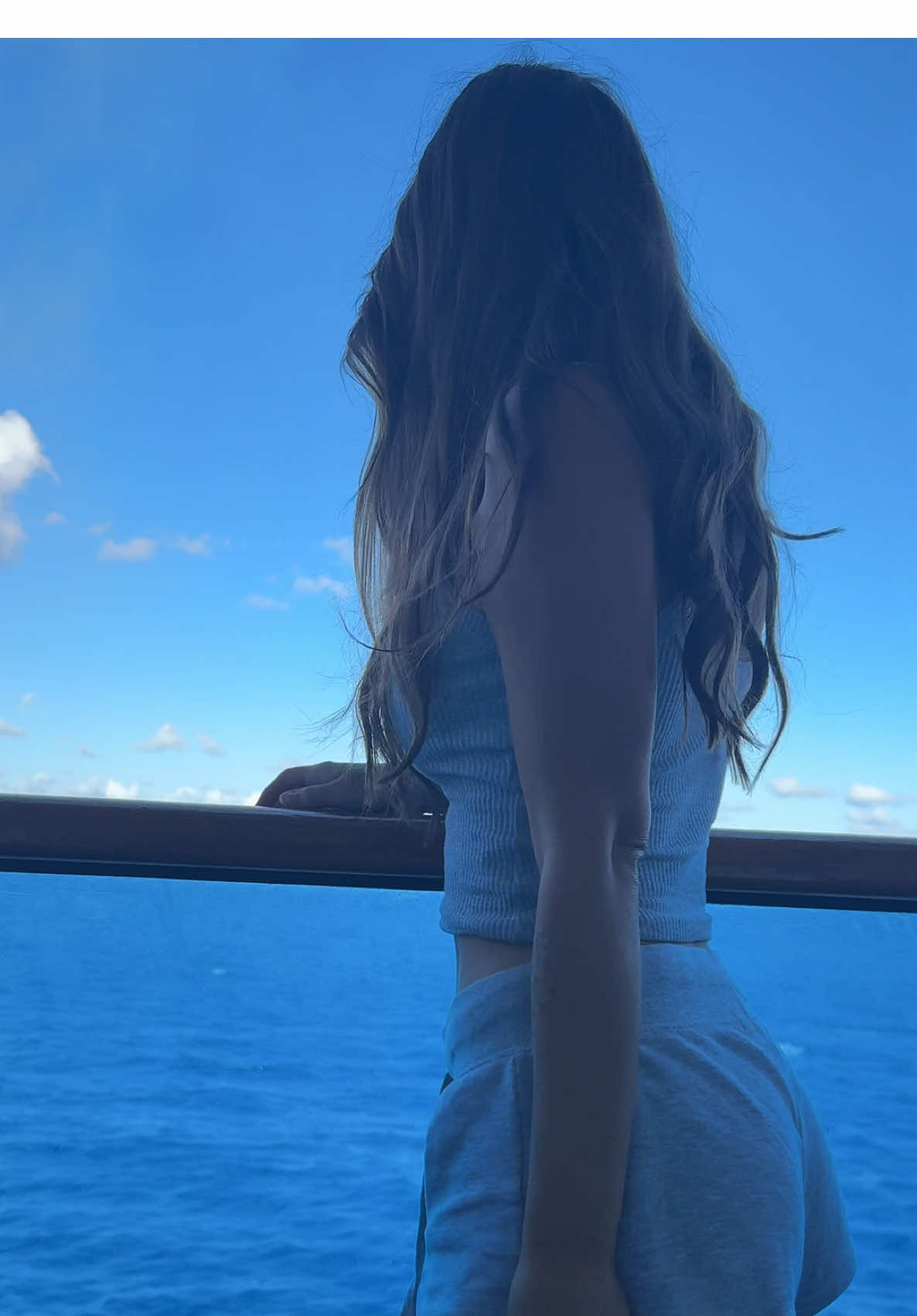 Waking up to this 🛳️🌼