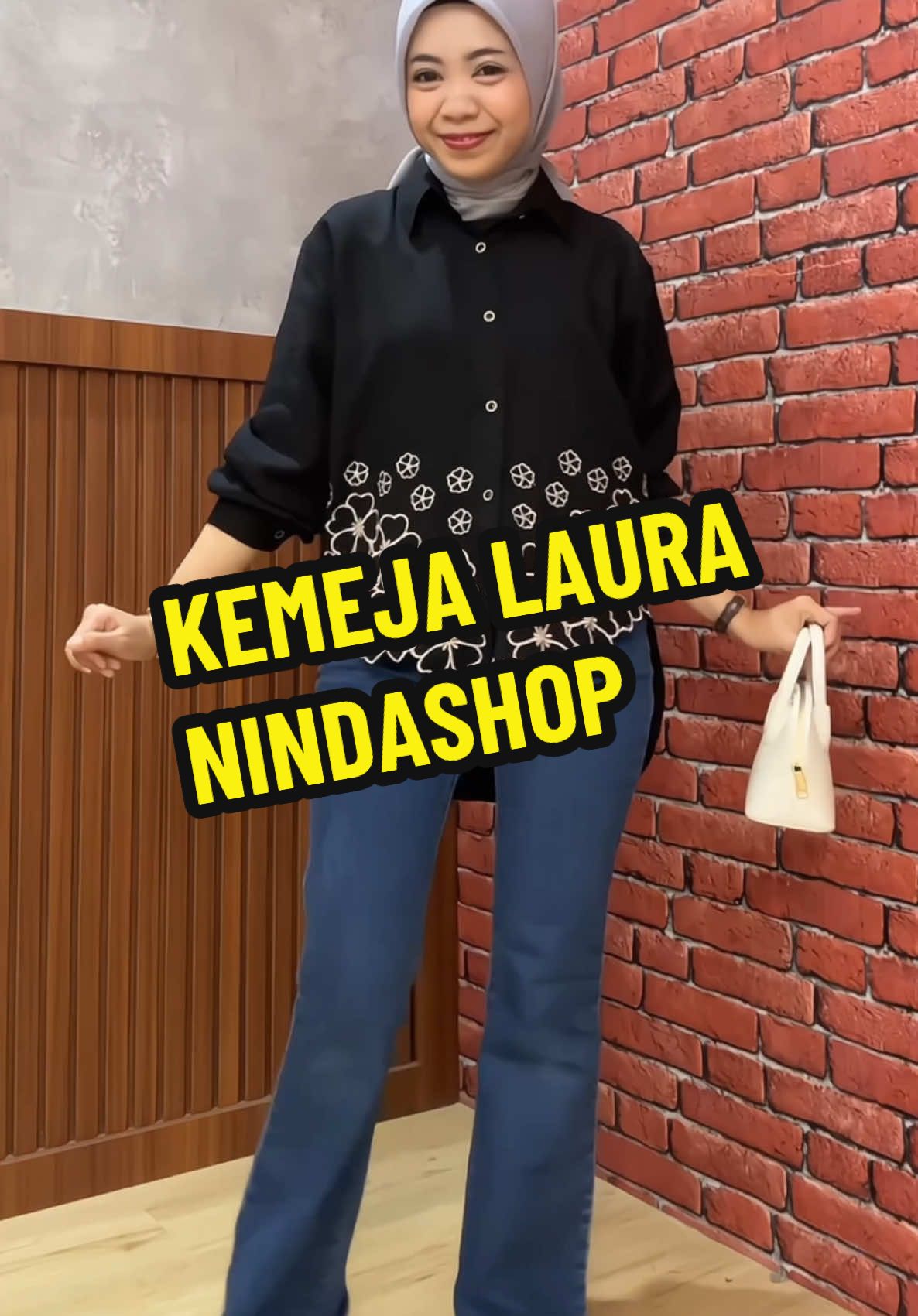 Kemejanya emang sebagus itu gaes 🔥