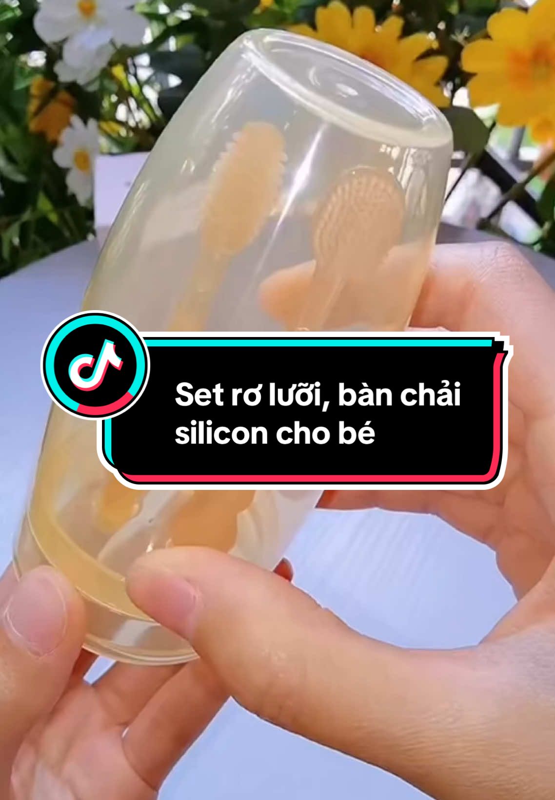 Set rơ lưỡi và bàn chải đánh răng silicon mềm chăm sóc răng miệng cho bé #reviewmevabe #chamcon #nuoicon #setroluoivabanchaisillicon 