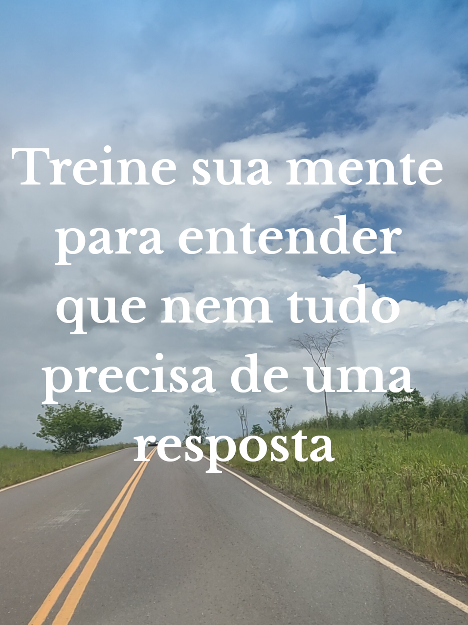 A arte de controlar as emoções começa com o treinamento da mente para não reagir a cada estímulo. Aprenda a manter a calma e a serenidade, compreendendo que nem tudo requer uma resposta imediata. O equilíbrio emocional é a chave para uma vida mais tranquila e consciente. #EquilíbrioEmocional #ControleMente #Serenidade #VidaTranquila #Autocontrole