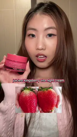 the most heavenly smelling kingsberry night cream and a must have if you want to wake up with glowy skin #berryglassskin #koreanskincare #glowyskin @힌스 hince_official 
