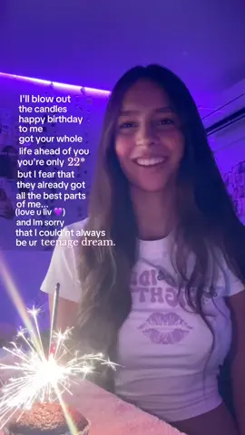 happy birthday to the most incredible person I know, ty for being an incredible composer/singer and being able to transform feelings into music, I love u @Olivia Rodrigo 💜 #isamaiorlivie #oliviarodrigo #livieshq #teenagedream #gutstour @livies hq ❤️ 