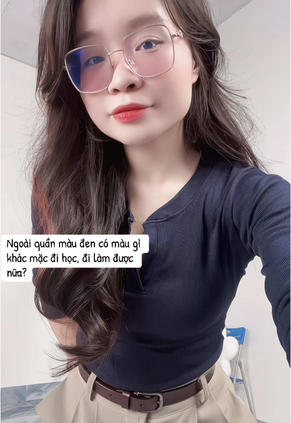 Ngoài quần màu đen ra mình còn màu này#xuhuong #viral #thoitrangnu #phoidoxinh 