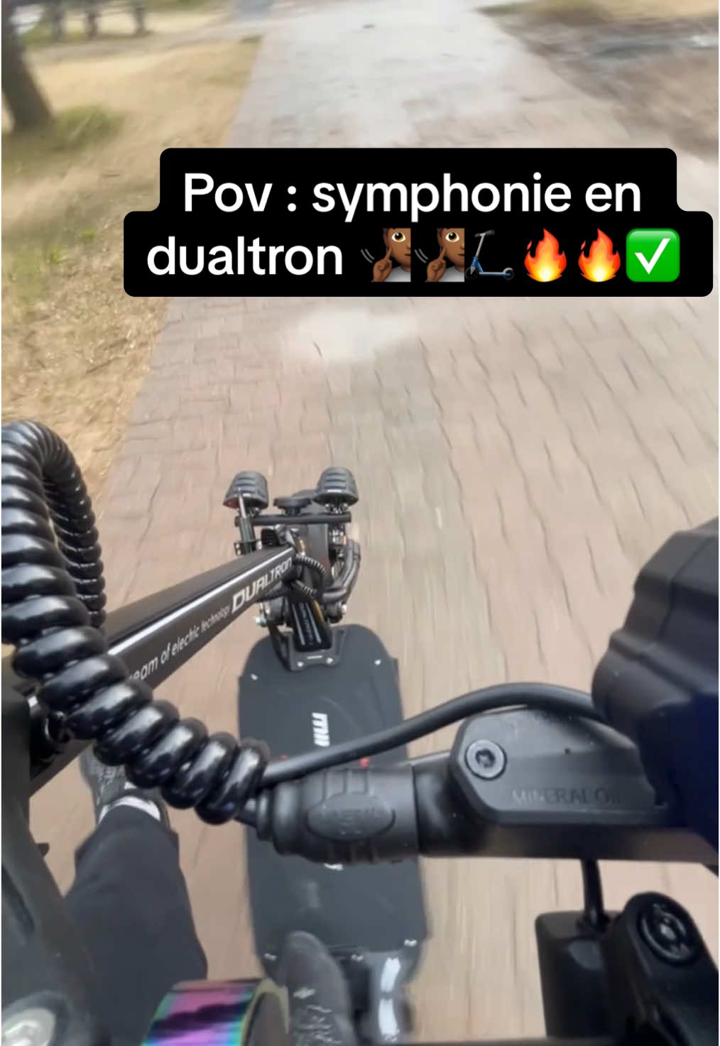 DUALTRON THUNDER 3 🔥🔥.  #dualtronthunder3 #dualtron #pourtoii #2025 #trot Symphonie 🧏🏾🧏🏾🔥🚨🚨🚨✅✅✅#tik_tok 