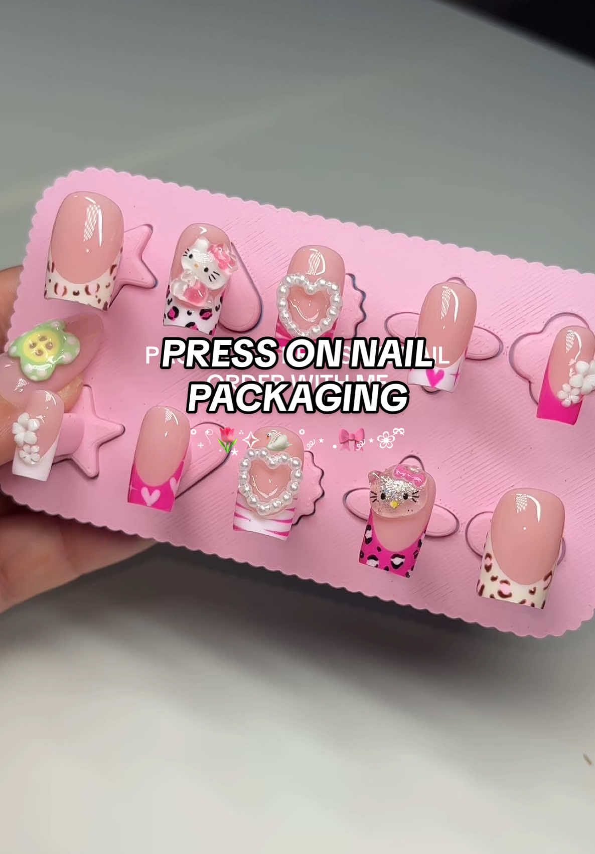 package this press ons set with me <3 #pressonnailbusiness #pressonnails #pressonpackaging #letspackanorder #packanorderwithme #nailpressons #pressonnailartist #pressonnailset 