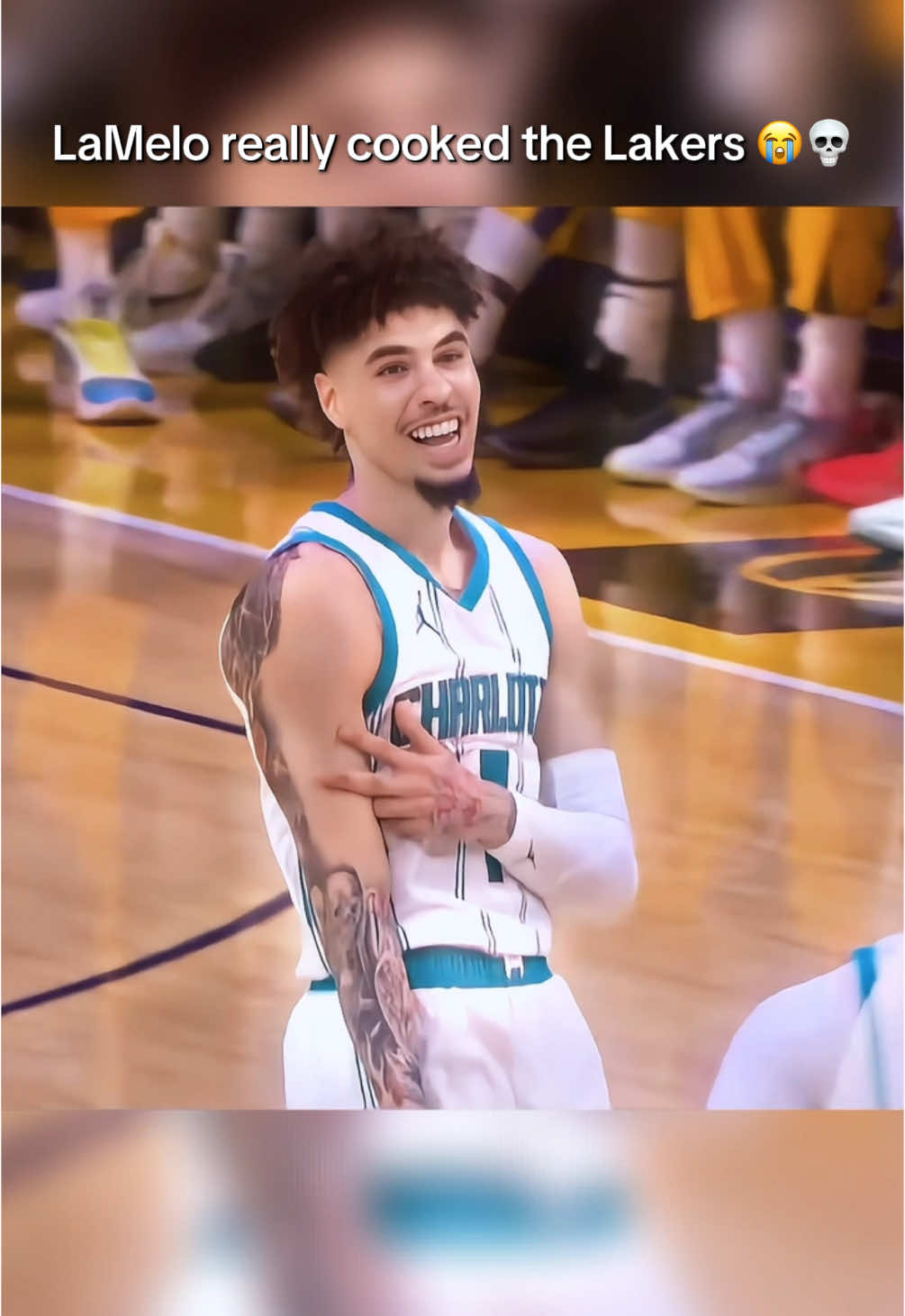 LaMelo really cooked the Lakers 😭💀#lameloball #highlights #NBA #edit #trending #charlotte #hornets #fyp #xyzbca #zyxcba #targetaudience 