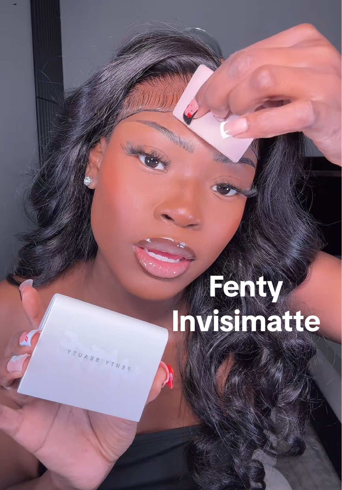 Fenty bright eye fix & Invisimatte 💓 #fentybeauty #fenty #undereyecircles #undereyemakeup #concealerhack #fentybrighteyefix #fentybeautybrightfix #fentybrightfix #fentybeauty #invisimatte #blottingpowder #refreshmakeup #oilyskin #settingpowder