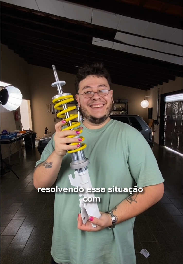 Episódio 33 - Juninho SENTADO, finalmente dei o primeiro passo pra deixar o Uno rápido igual um carro de luxo, pra isso coloquei uma SUSPENSÃO ESPORTIVA NO MENINO #unodeluxo #fiatuno #carrosdeluxo #rebaixados 