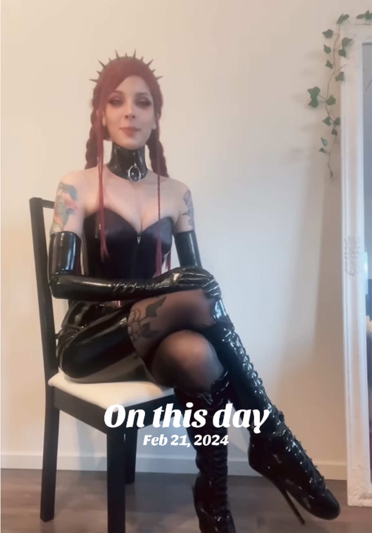 #onthisday Just a quick comfy look to do a food shopping run 😇 Ballet boots are so fun 🖤  (I did not go out wearing this. That was a joke)