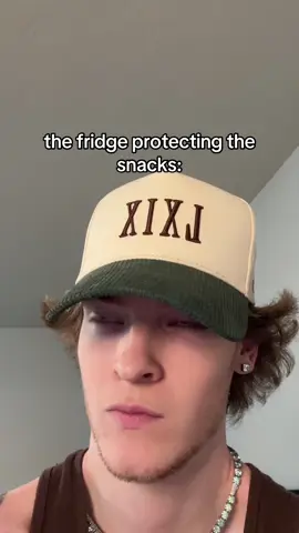 wore out the fridge #bradylxix 