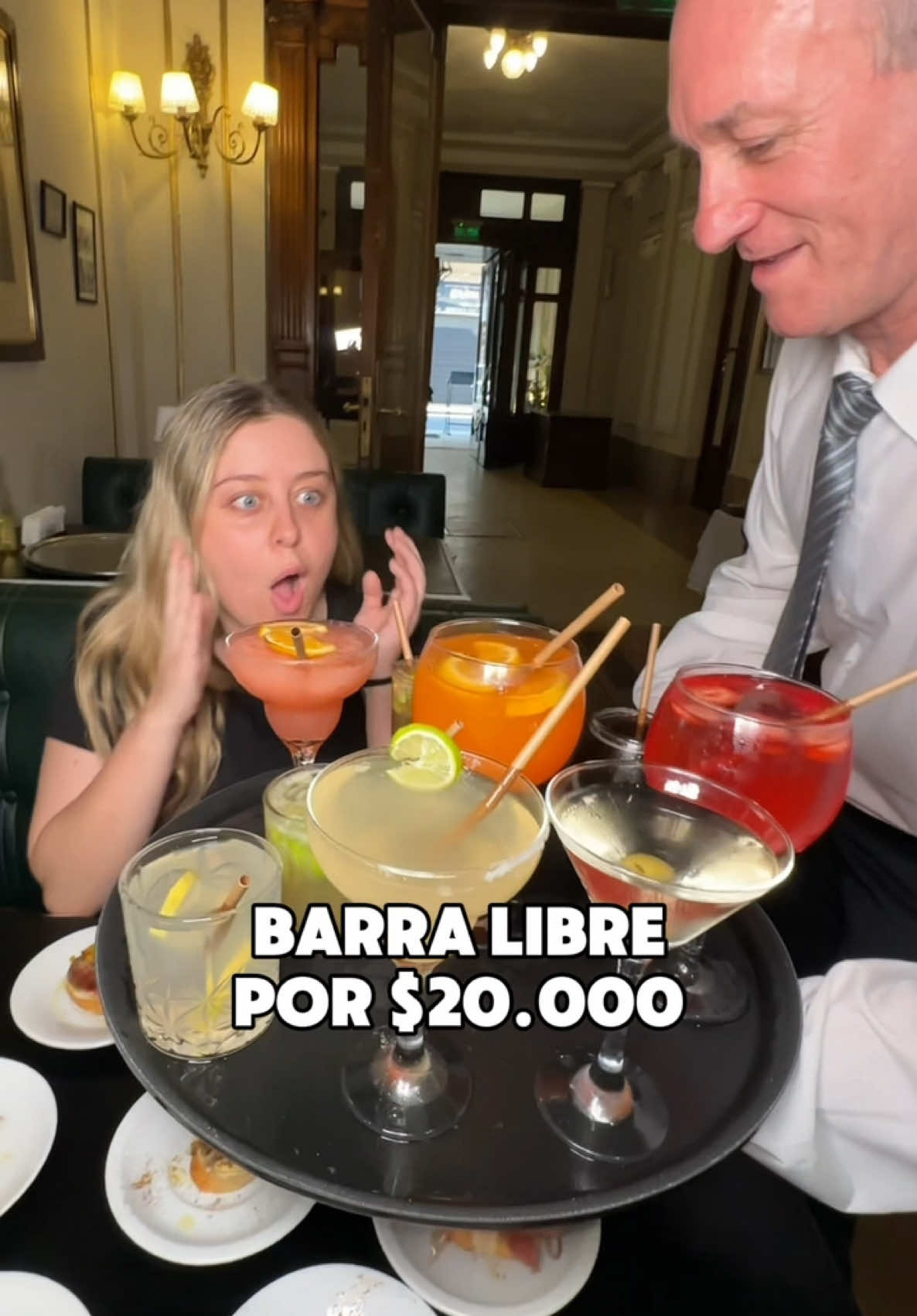 LA MEJOR BARRA LIBRE DE BUENOS AIRES 🥃♥️🔥 Señoras y señores! Les presento a la primera barra libre de Buenos Aires, esta locura la lanzó Club El Progreso por el lanzamiento de su nueva barra que quedó fachera fachera 😎! Podes tomar TODOS los tragos que quieras, las veces que quieras, por solo $20.000💵 Además, el precio incluye una tapa española de cortesía para acompañar (Tapa de tortilla, tapa de morcilla, tapa de chorizo, etc) 🍸 Vas a poder encontrar opciones de tragos como: Margarita, Daiquiri, Gintonic, Aperol, Campari, Negroni y muchos más, para que te armes la fiesta completa con amigos💃🪩 🔒Disponible todos los días, de 19:00 a 21:00hs, abonando en efectivo. 🔥 Etiquetá a ese amig@ que nunca dice que no a un buen trago para que vea esto 🐷!