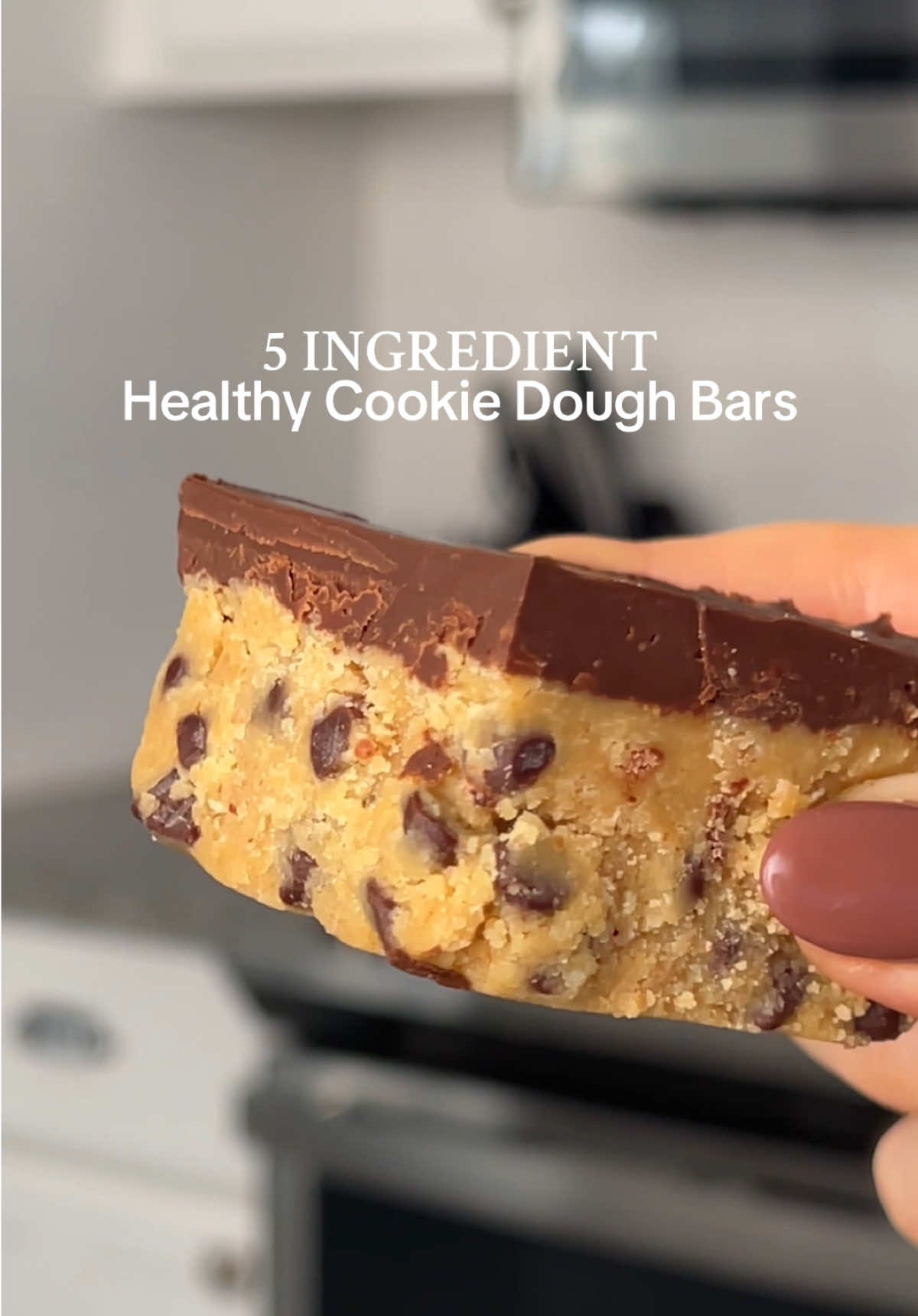 one of my fave no-bake treats - super easy to make with simple, more wholesome ingredients! full recipe’s on samdoesherbest.com, get there by clicking the link in my profile, or google “sam does her best cookie dough bars” to find it! all ingredients purchased from @FreshDirect 🫶🏼 #glutenfreerecipes #healthyrecipes #healthyliving #dairyfree #cookiedough 