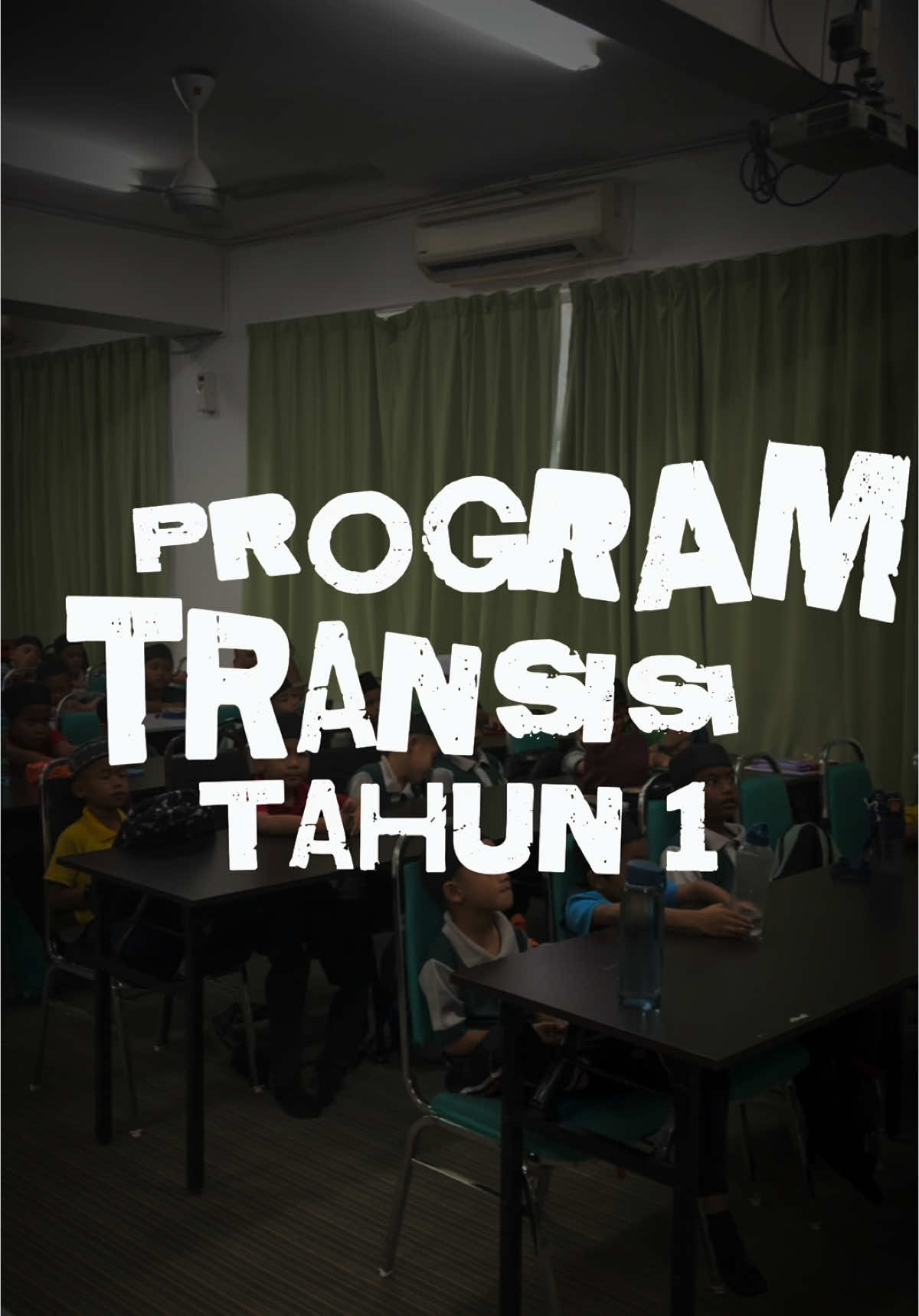 [ Program Transisi SRIIB 2025/2026 ] Program Minggu Transisi telah dijalankan sepanjang 17/2/2025 - 21/2/2025 untuk semua pelajar baru & lama bagi sesi 2025/2026.  Ia merupakan program yang dilaksanakan bagi membantu pelajar yang baru untuk menyesuaikan diri dengan persekitaran sekolah, peraturan, dan aktiviti pembelajaran. Selain itu, ia bertujuan untuk memberi pendedahan awal kepada pelajar tentang sistem pendidikan di sekolah serta memperkenalkan mereka kepada rakan-rakan baru dan guru-guru. Semoga dengan pelaksanaan program ini akan dapat memberi kesan yang positif kepada semua pelajar dalam membina hubungan yang baik antara pelajar & guru. #MingguTransisi #SekolahRendahIslamIntegrasiBangiku