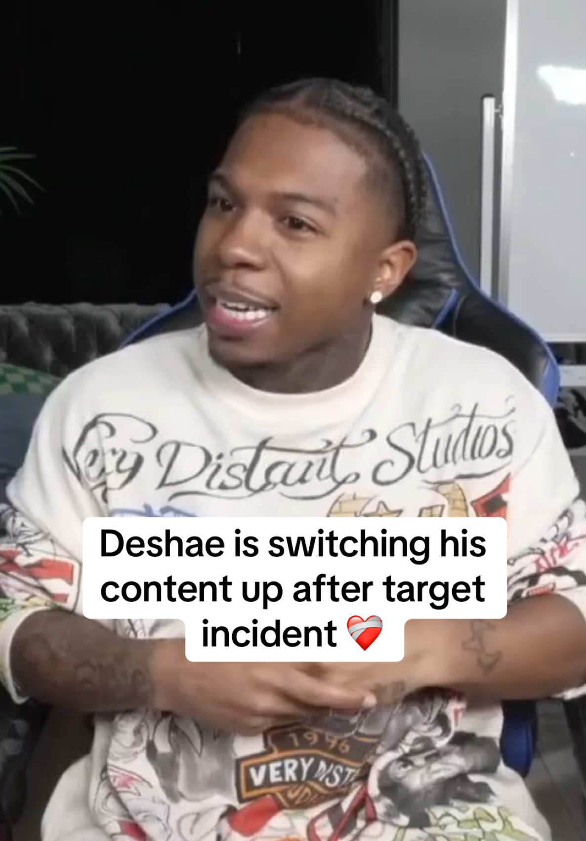 Deshae is switching his content up after target incident ❤️‍🩹 #deshaefrost #ekane #target #fypシ゚viral🖤tiktok☆♡ #viral #trending #fypシ゚viral #blowthisupforme #fyppppppppppppppppppppppp @Deshae Frost 