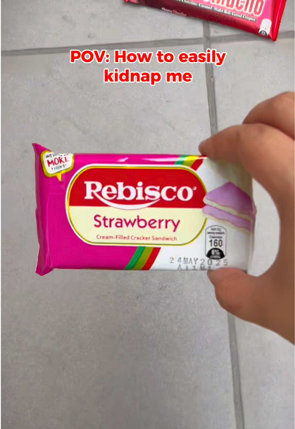 When our snacks are simply too hard to resist 🤭 But don’t worry, there’s no need to pick them up from the ground — just add to cart on our TikTok shop! 🛒✨ #RebiscoPH #SnackTime #biscuits 