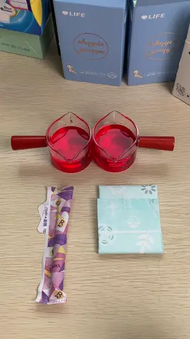 Tampons VS ours #blumecare #sanitarynapkin #menstrualpads #blumecaremenstrualpads #foryoupage #santitary 