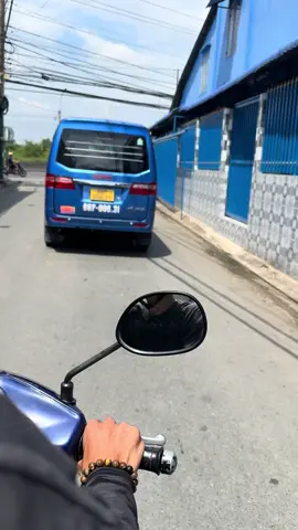 Xe bắt cóc hôm nay thất thủ nha anh em
