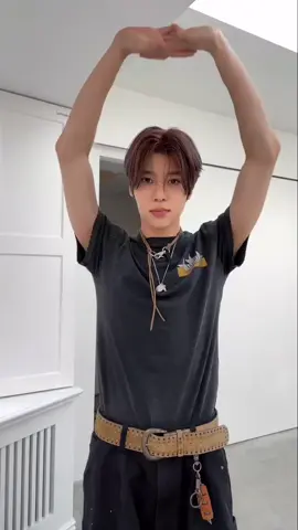 cowok tamvan quh😍 #sion #nctwish 