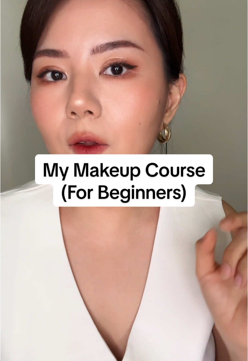 Yang mau join bisa cek link di Bio yah. Yg Linktree - Online Makeup Course. Tapi disclaimer: Makeup itu butuh latihan yah, jadi selesai diliat, jangan lupa dipraktekin! Happy learning! 🫶🌸  #makeup #makeuptutorial #makeupcourse #makeupcoursesurabaya #makeupcoursejakarta #makeupcourseonline #makeupcourseforbeginners #makeupforbeginners