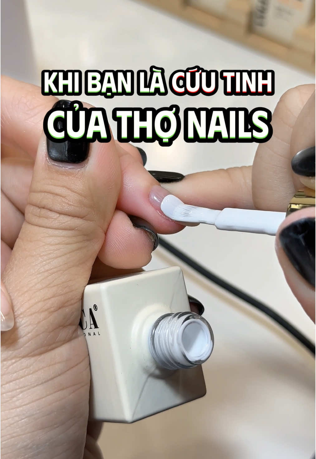 Sơn trắng gì chưa người đẹp? 🌝💅 #nghechuchot #xuhuong #trending #nail #nailtutorial #nailartist #nails #nailart #nailtech #nailkorea #nailđẹp #nailxinh_moingay #nailartdesign #nailhot2024 #nailtayxinh #nailcare #nailvideos #nailvideos #noel #christmas 