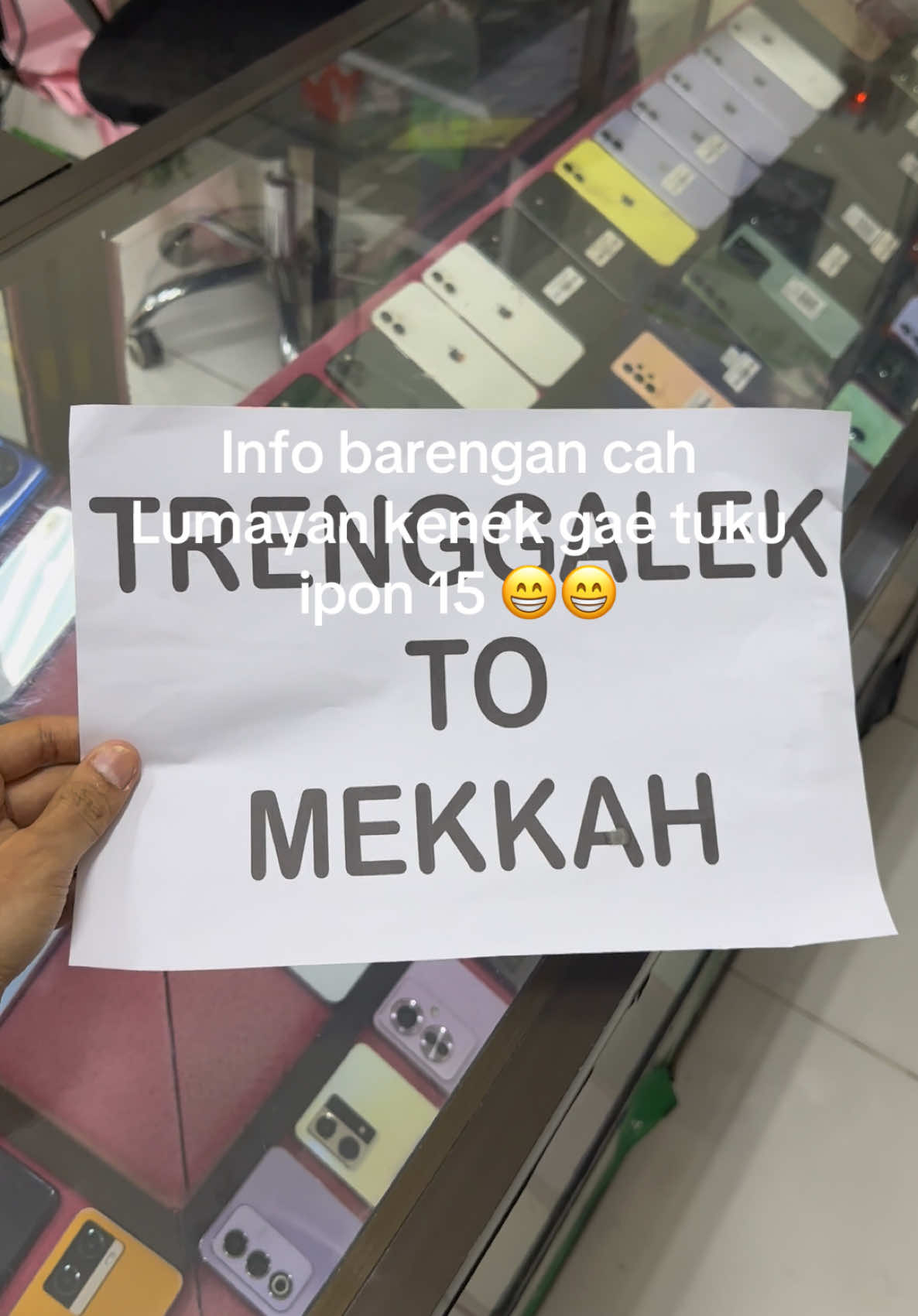 A1 iki cah , ojo lali sangu buku sing enek tulisane arab 😆  #gotomekkah #trenggalek24jam #fyp