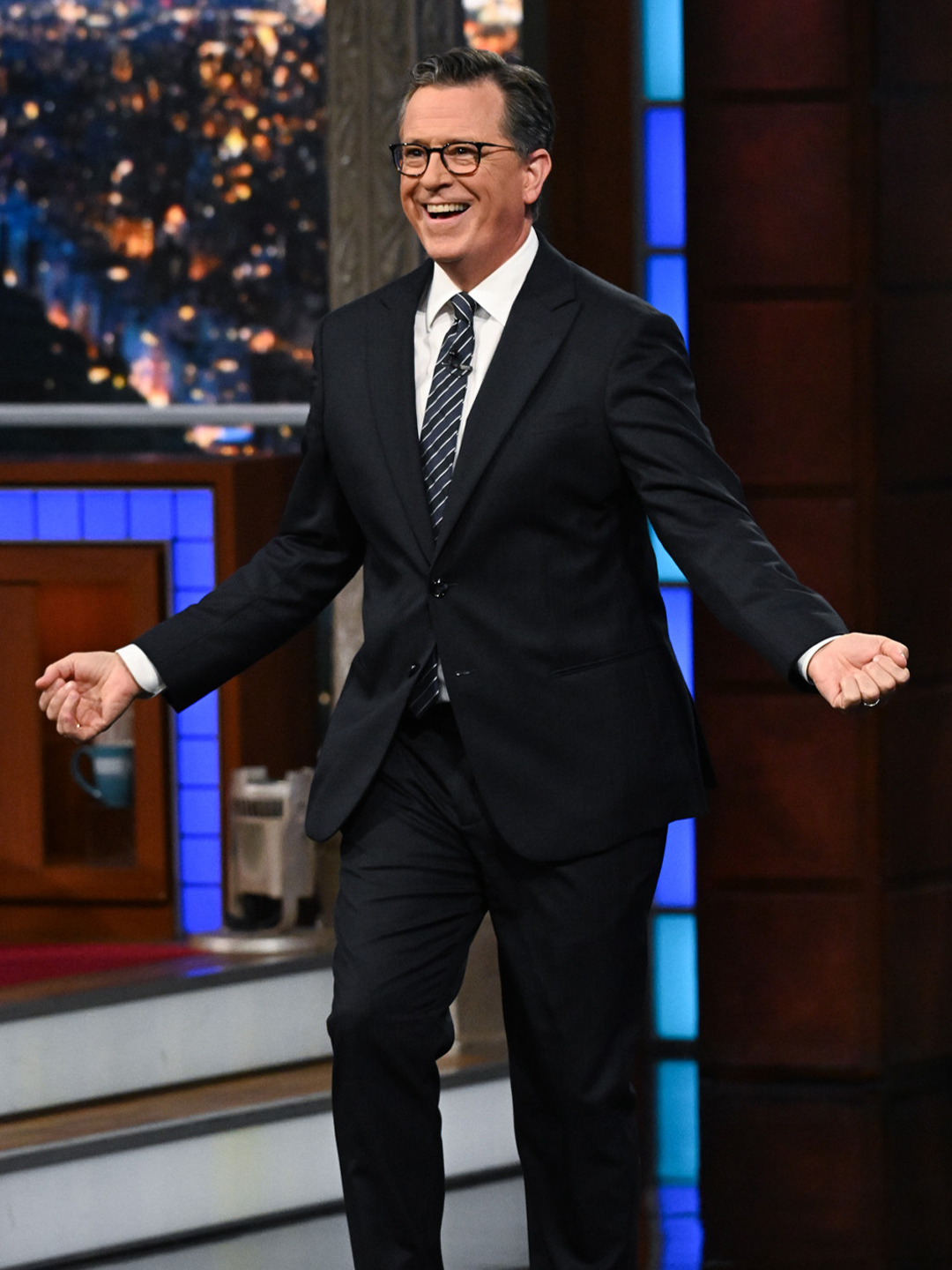 Ladies and gentlemen: him ❤️ #Colbert