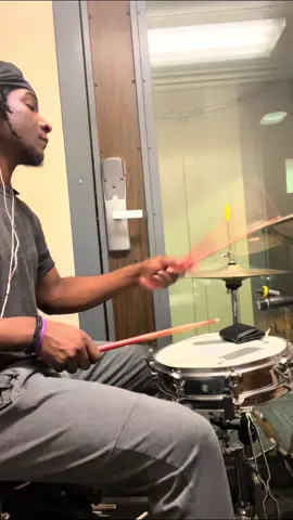 Vibes🌉 #fyp #fyp> #foryourpage #tayedever #musician #music #drummer #foryou #drums #drumtok