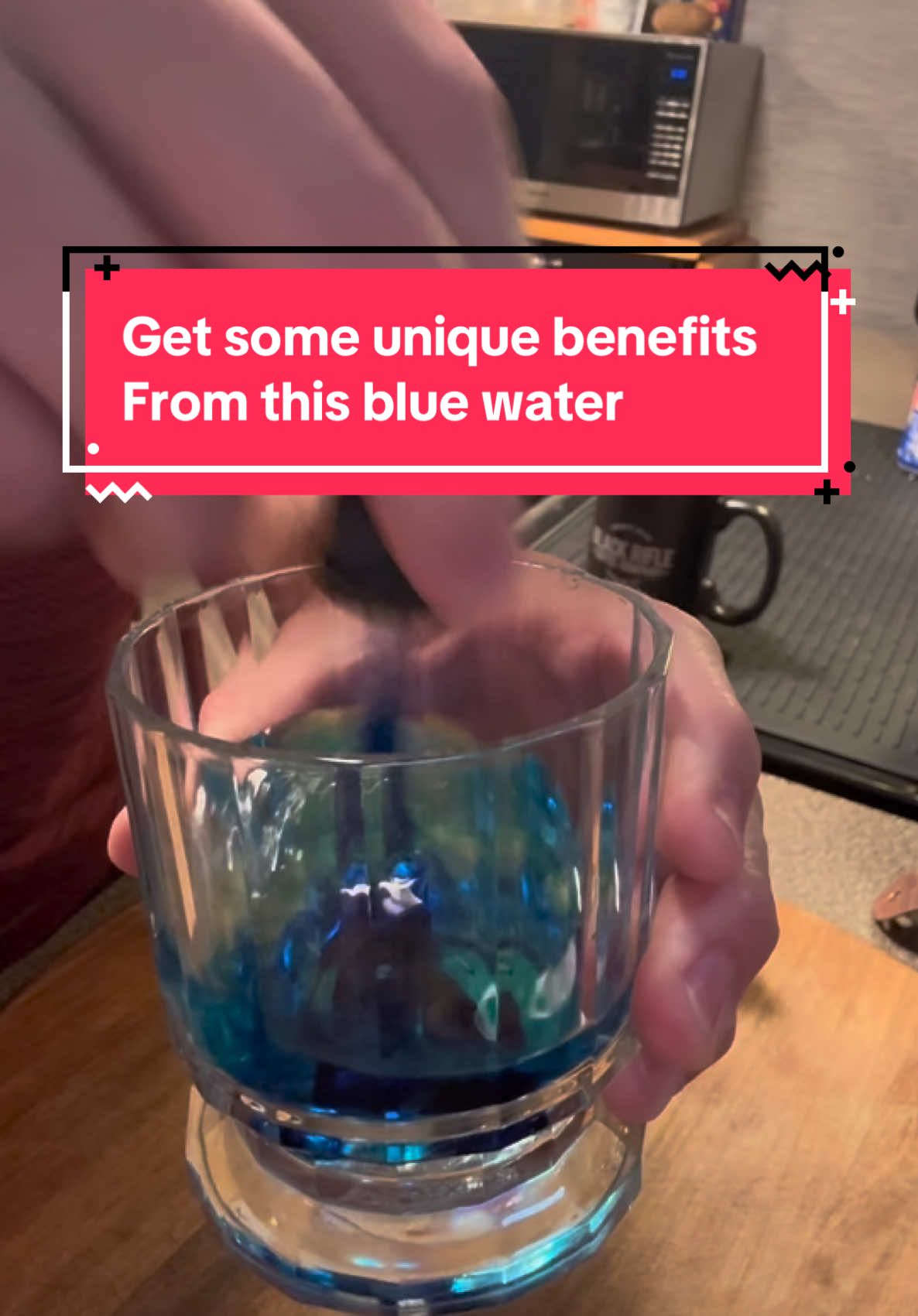 #methyleneblue #bluewater #bluewatertrend #wellnesshack #boostyourenergy #DailyRoutine #health #wellness #TikTokShop #tiktkokshopfinds get some really unique benefits from this blue water