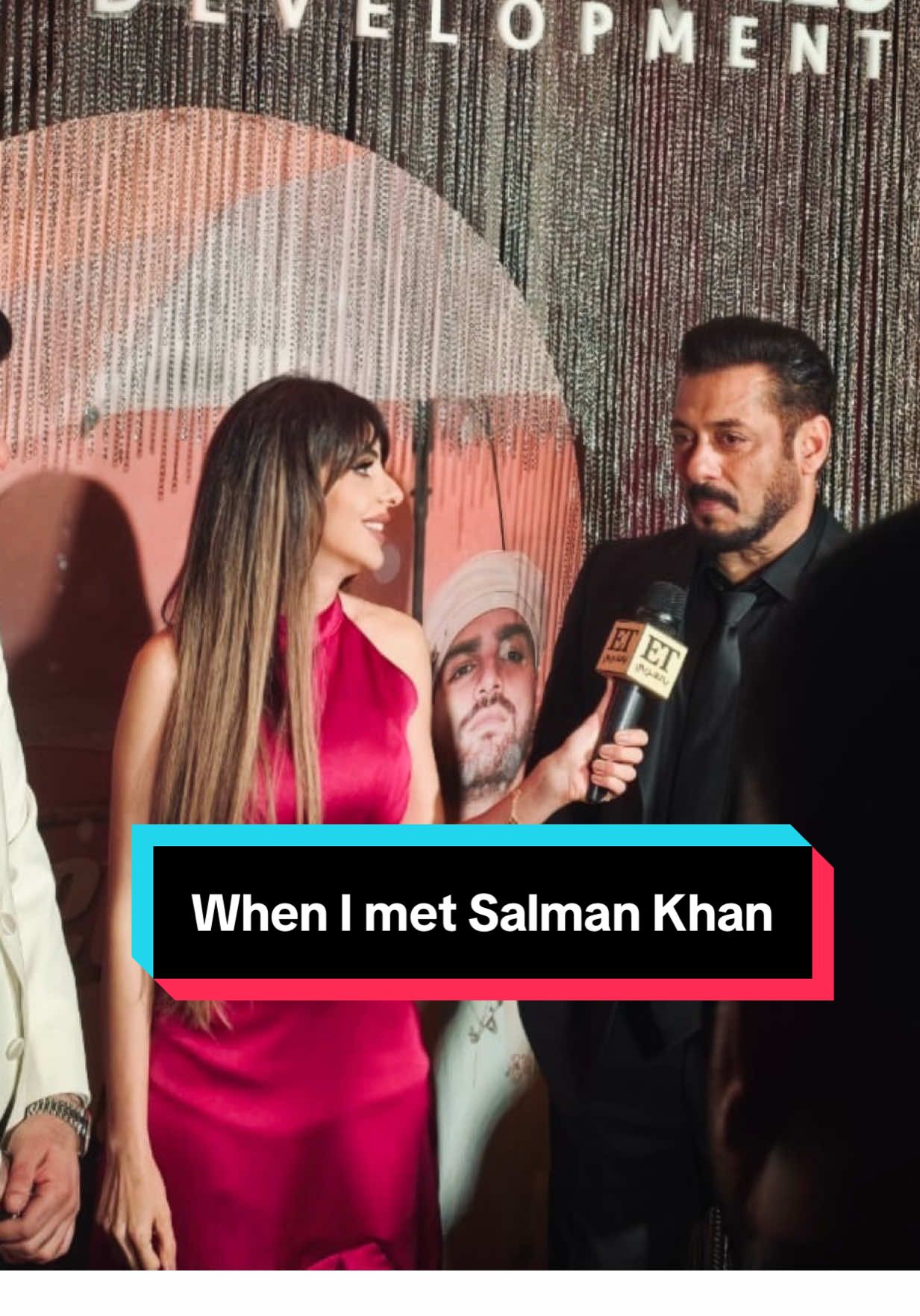 When I met #salmankhan 😍😍